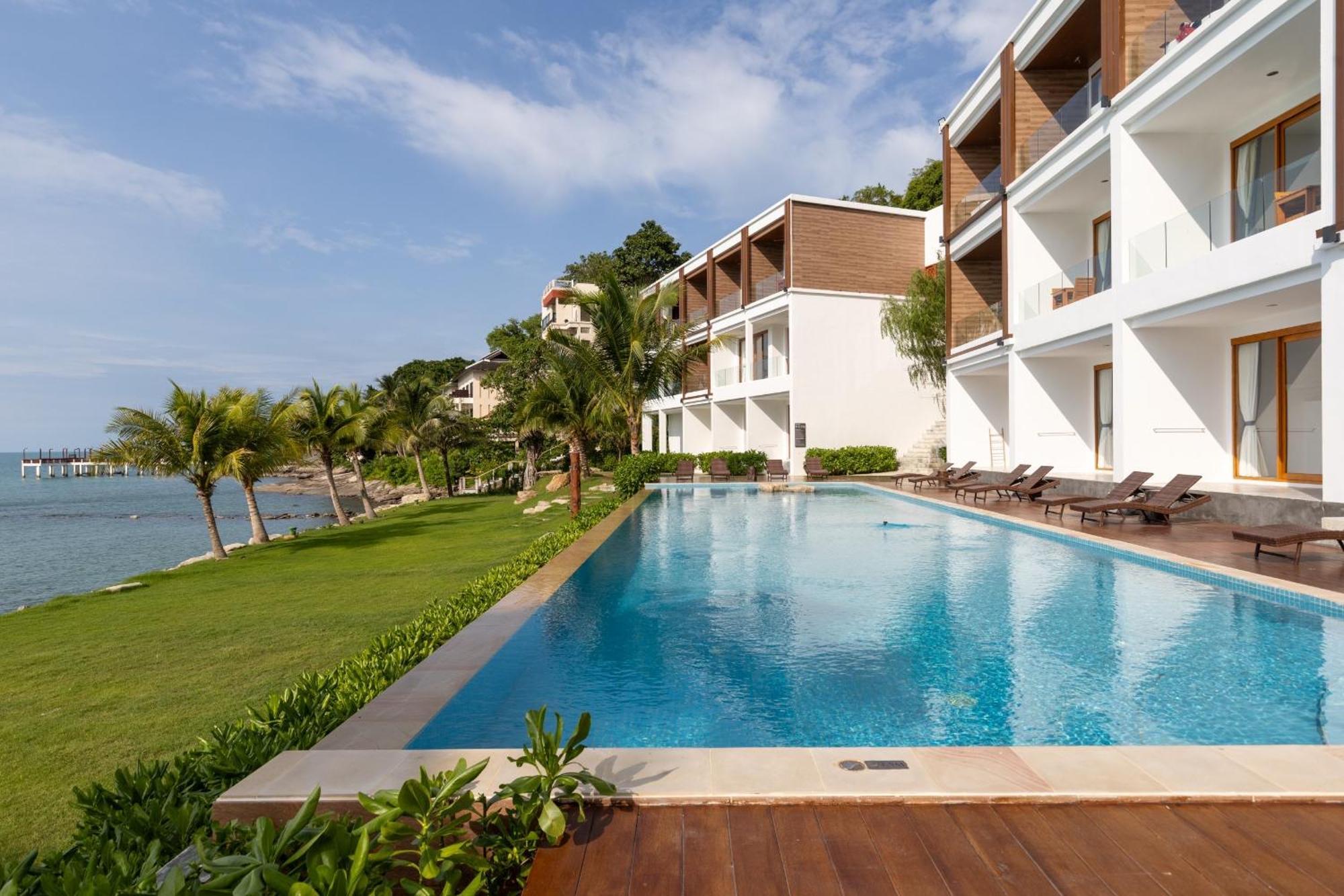 X-Sea Khanom Harbor Bay Resort Buitenkant foto